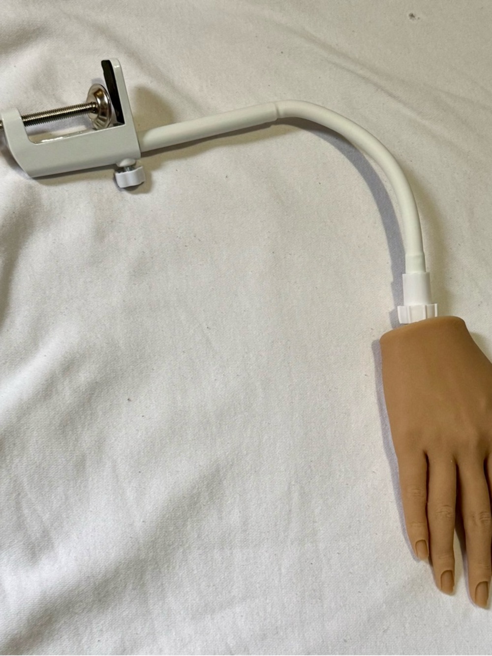 Flexible Clamp Hand Display - Nude